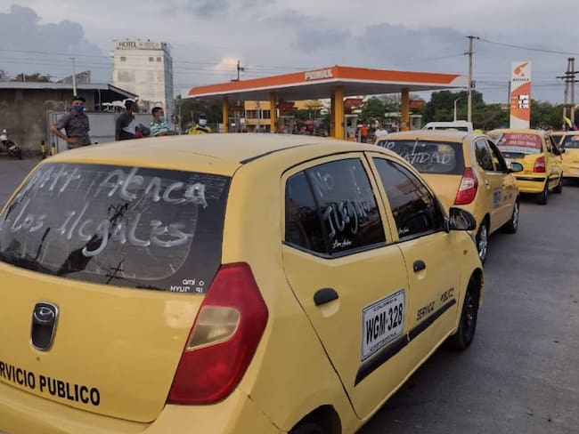 En el sector de la Bomba El Amparo se ubicó la mayor cantidad de vehículos
