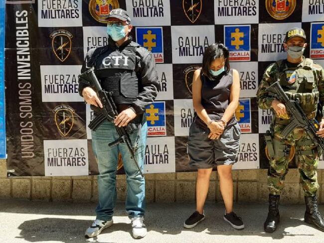 Encarcelan a una mujer que exigía plata y licor a un menor de 12 años