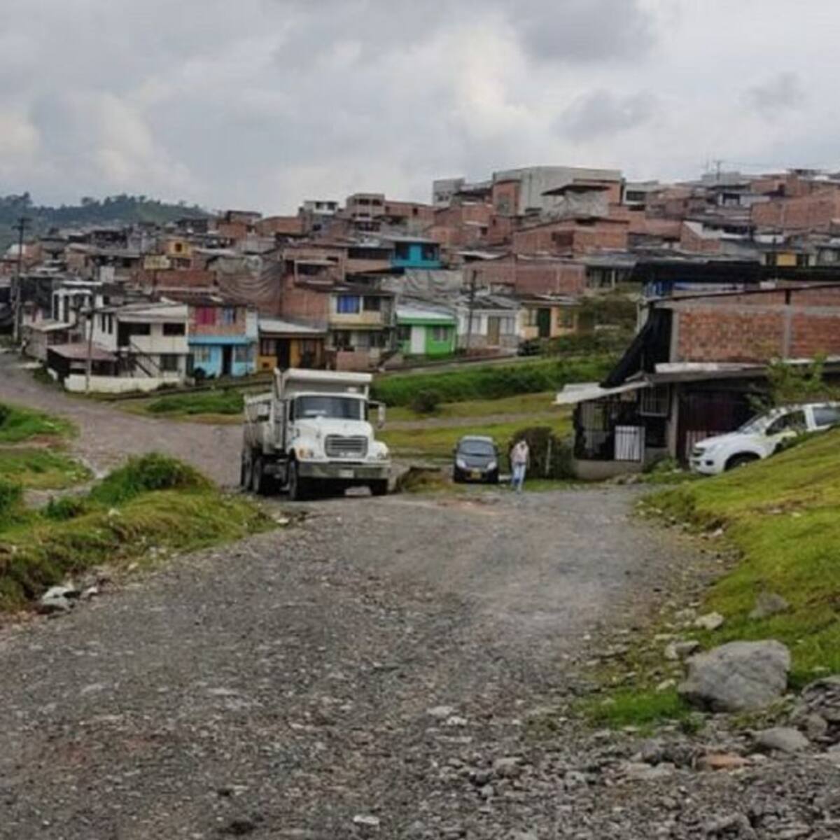 Calles cerradas en Bosques de Norte de Manizales por reparación de las vías
