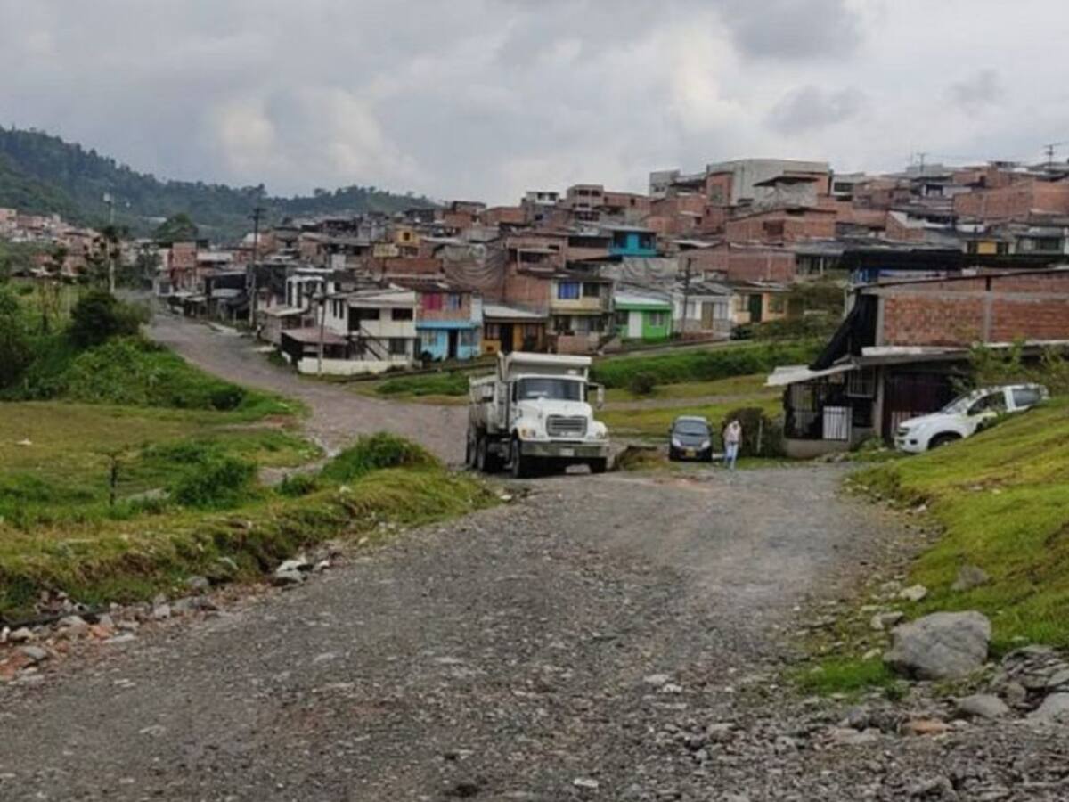 Calles cerradas en Bosques de Norte de Manizales por reparación de las vías