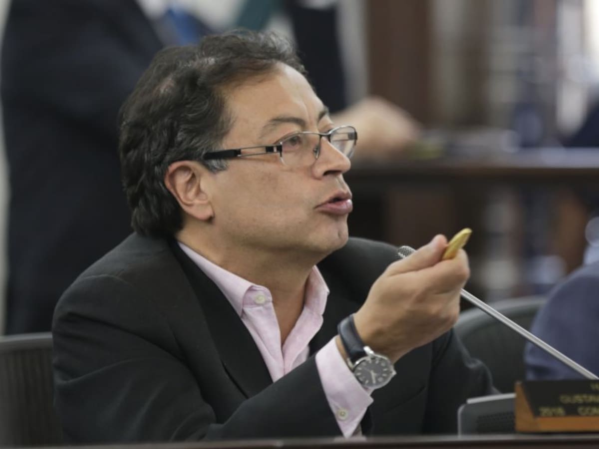 La Corte Suprema abrió investigación a Gustavo Petro