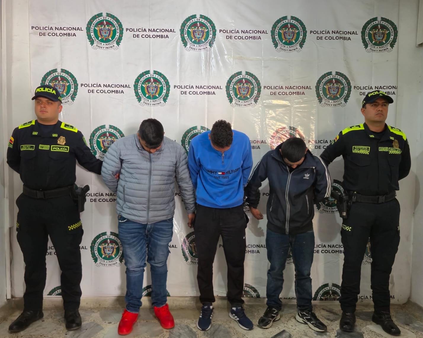 Los tres judicializados son señalados de estar involucrados en al menos cuatro hurtos a viviendas, ocurridos durante abril y mayo de 2026 en tres municipios de Boyacá / Foto: Fiscalía General de la Nación.