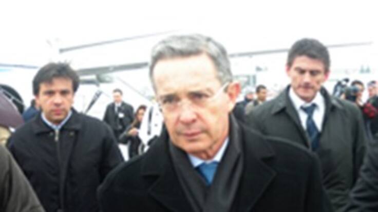 EEUU dio 'un paso adelante' para ratificar el TLC con Colombia: Uribe