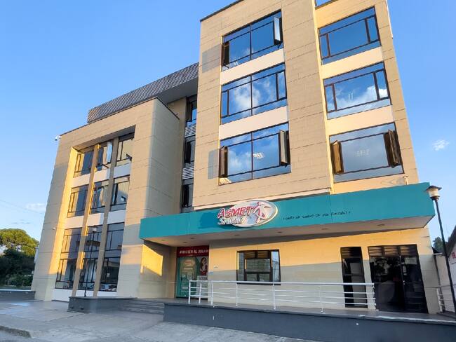 La EPS intervenida que logró reducir drásticamente sus quejas: el caso de Asmet Salud