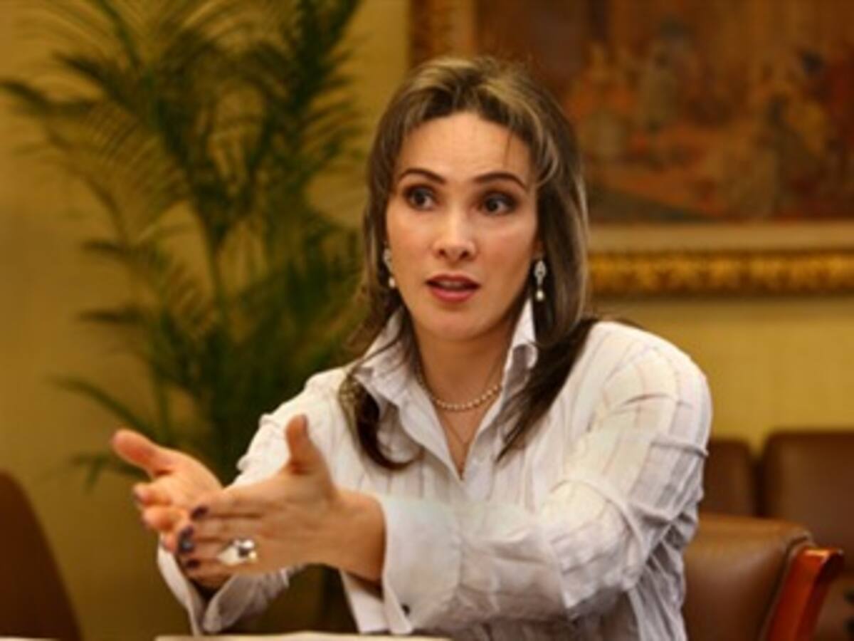 Aspirante a Procuraduría dice que le quedan sólo 6 días de campaña
