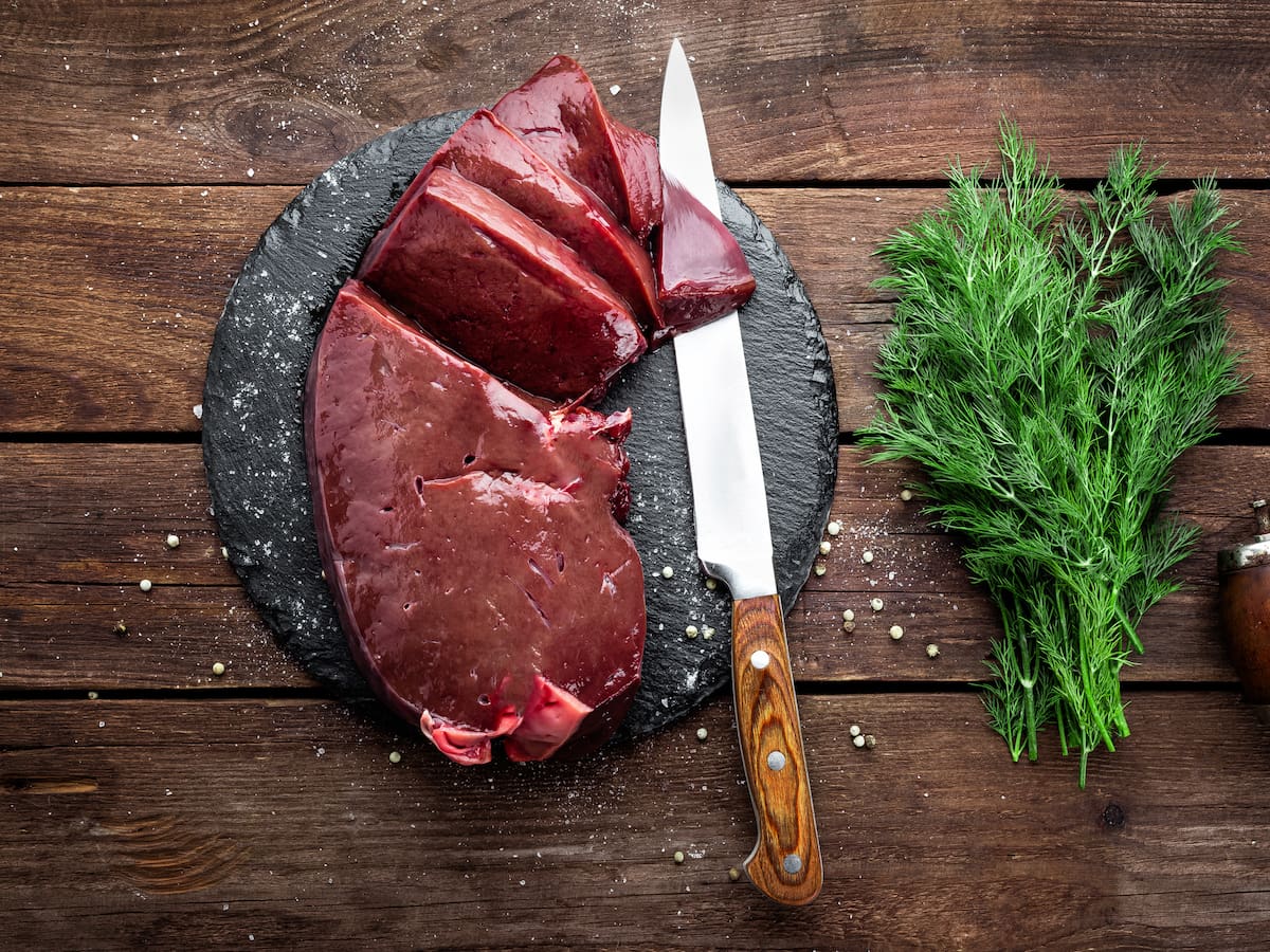 Pros y contras de comer hígado de res, según expertos: ¿ayudaría a combatir enfermedades?
