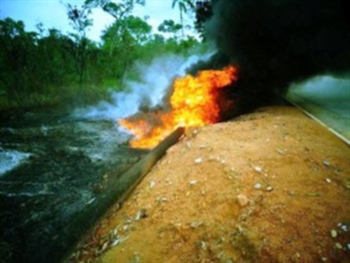 Farc atacan con explosivo oleoducto en Putumayo