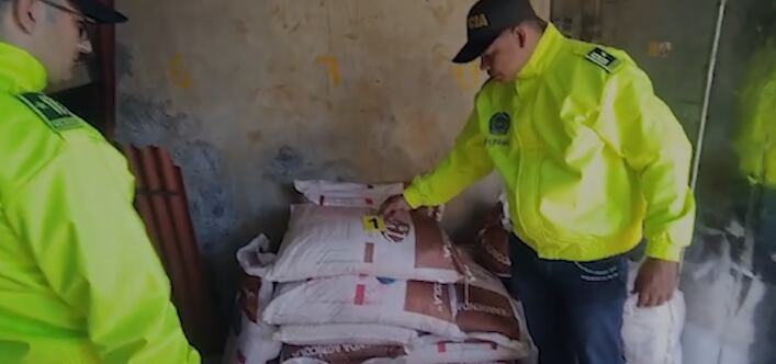 Incautada casi una tonelada de explosivos. Cortesía.