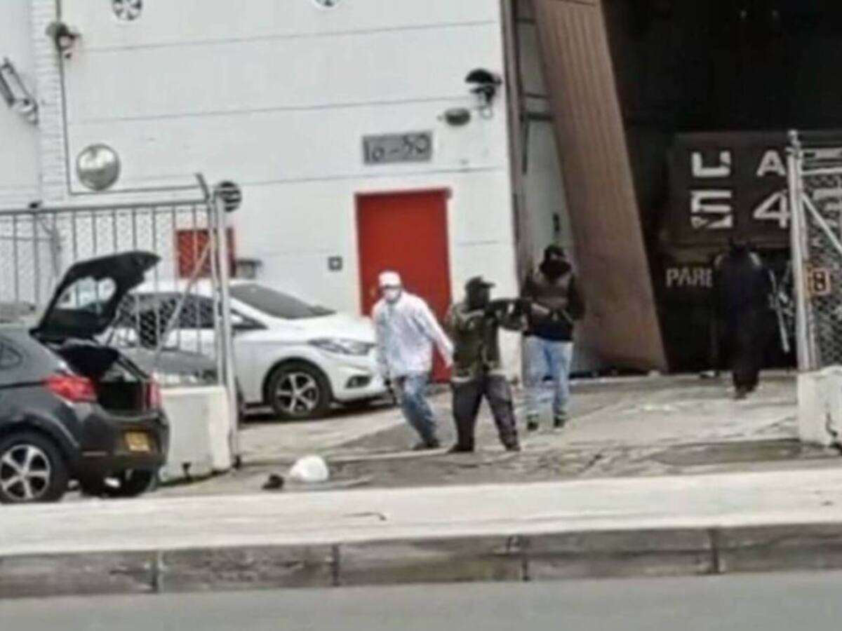 Robo Medellín: Chalecos antibalas eran del Fondo de Vigilancia de Bogotá