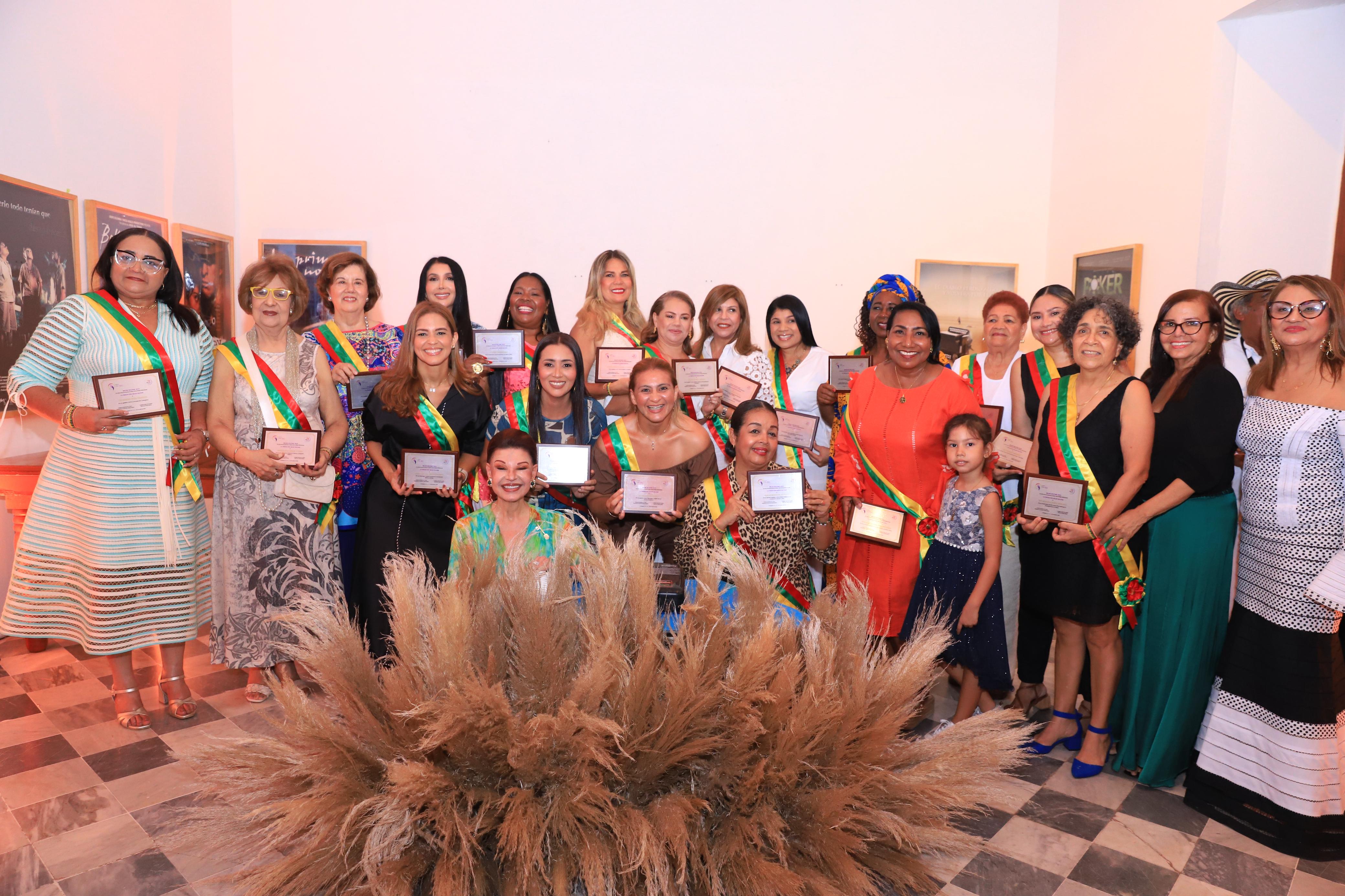 Fundación Mujer Bolívar