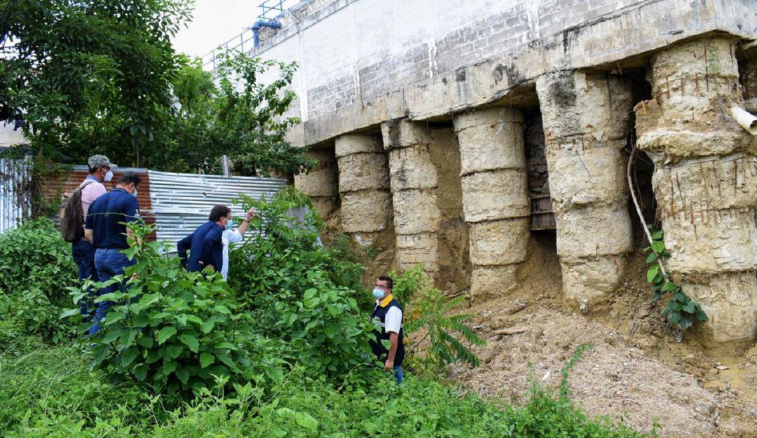 Un fenómeno de remoción de masa por abundante presencia de agua ha provocado el colapso de 123 viviendas del barrio El Prado