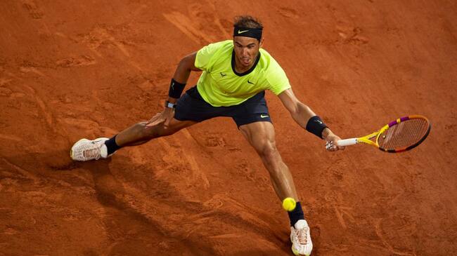 Rafael Nadal en su partido por segunda ronda de Roland Garros contra Richard Gasquet