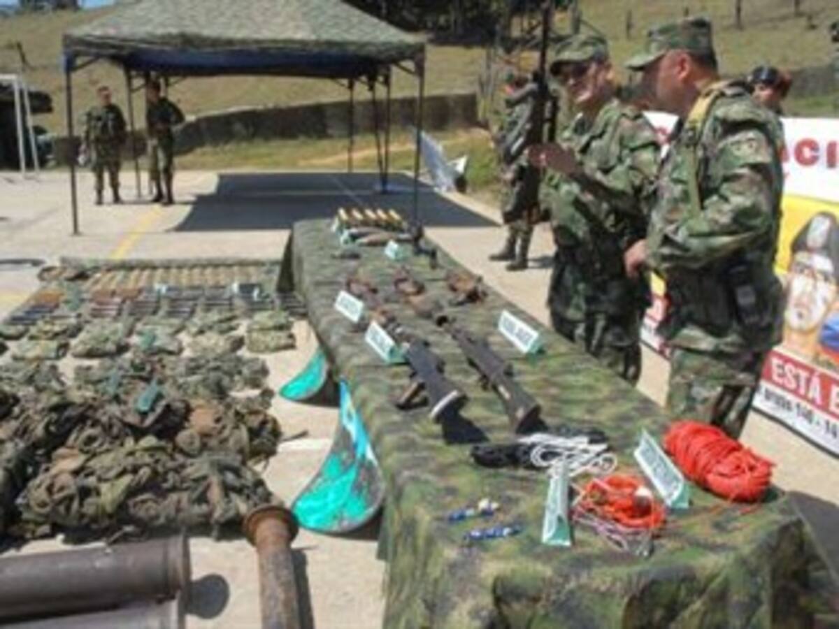 Las autoridades descubrieron una caleta en el Casanare con más de diez mil cartuchos de fusil de las Farc
