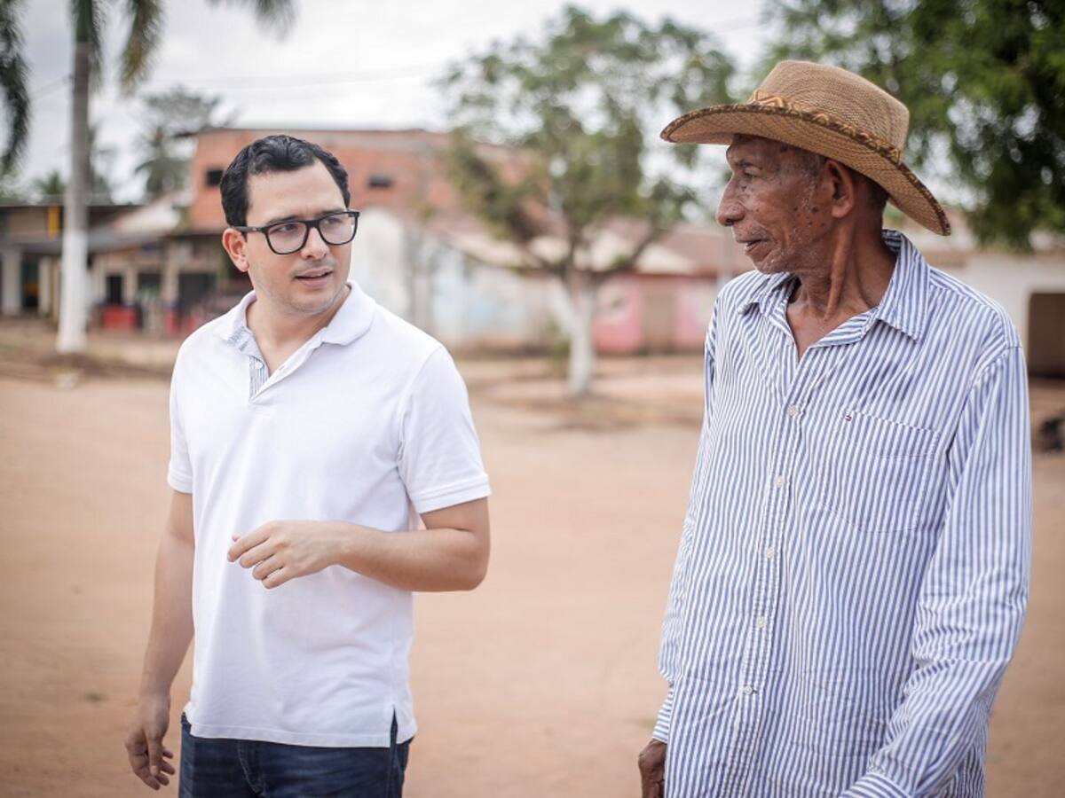 Fundación Un Nuevo Comienzo realiza recorrido por municipios de Las ‘Lobas’