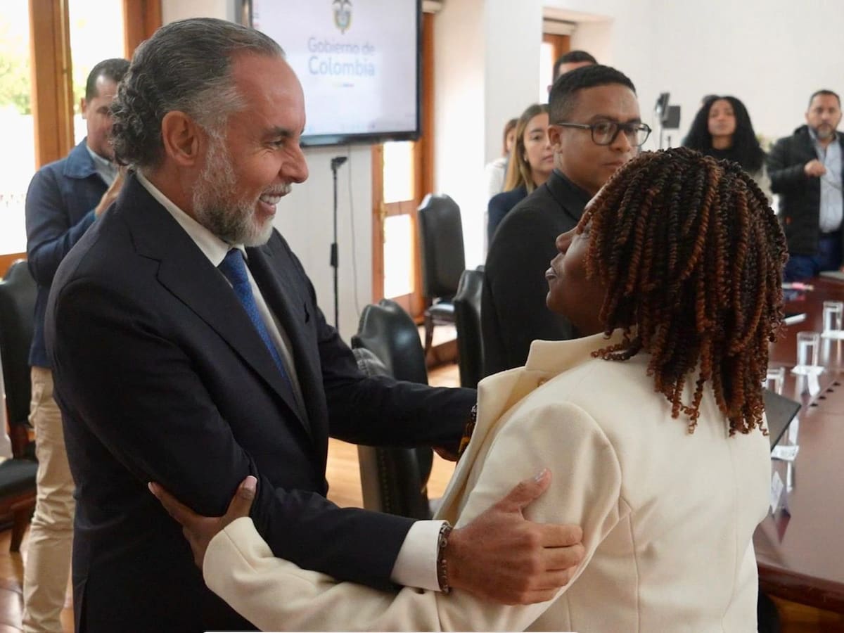 Francia Márquez y Armando Benedetti se reúnen por primera vez tras tensión en Consejo de Ministros