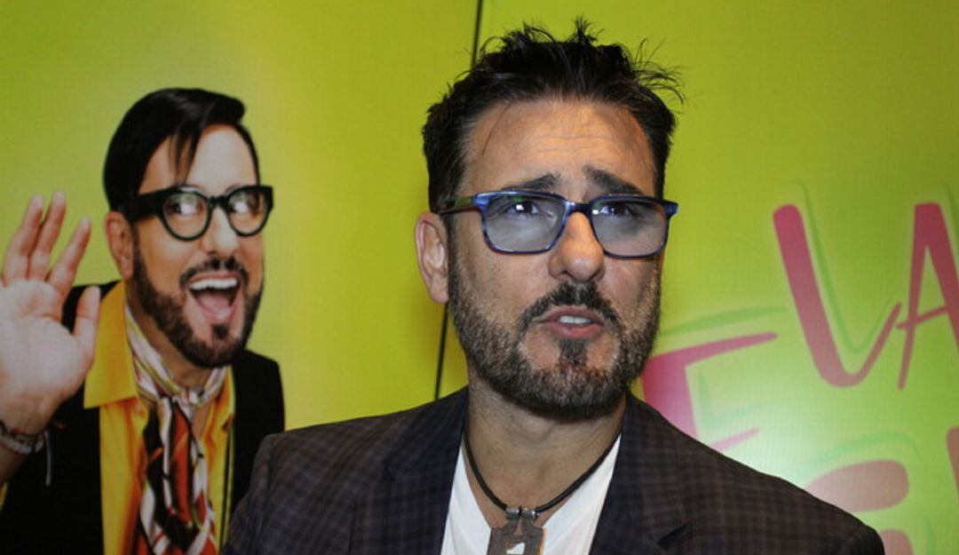 Miguel Varoni entró al quirófano para salir como Maluma ¿Lo lograría?