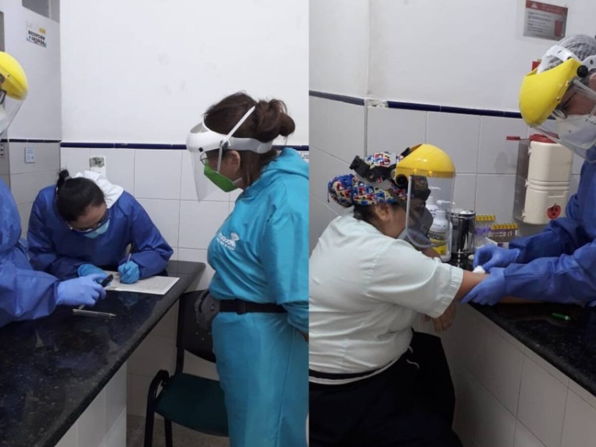 Médicos aplican protocolo para descartar segunda prueba de COVID