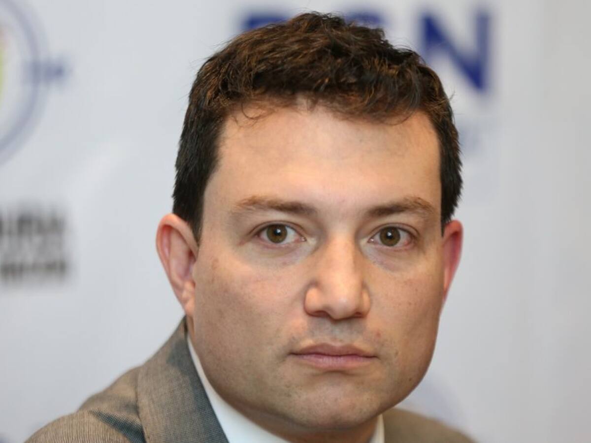 "No es burocracia": Contralor sobre proyecto de ampliación de nómina