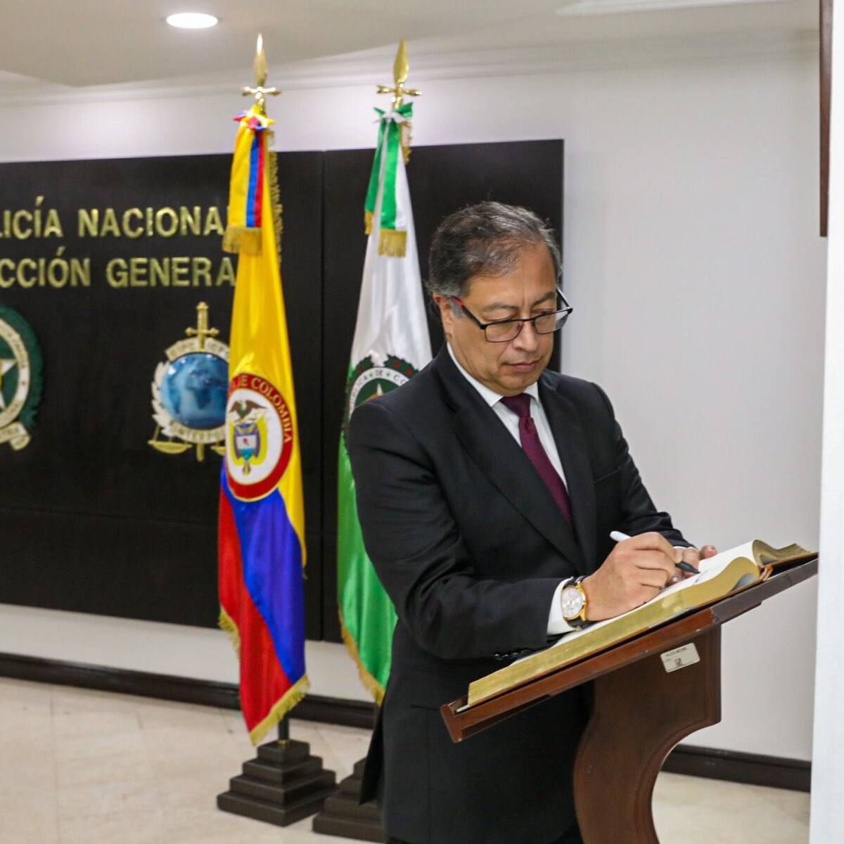 Presidente Gustavo Petro se reunió con la familia del Coronel Dávila