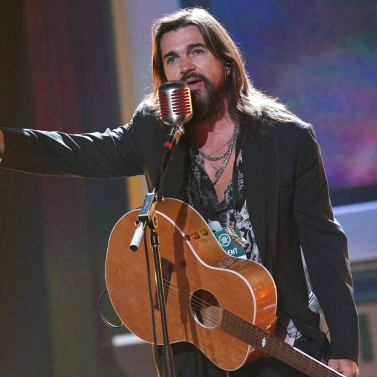 Juanes estrena “Hagamos que”, cuarto sencillo de su anticipado duodécimo trabajo discográfico