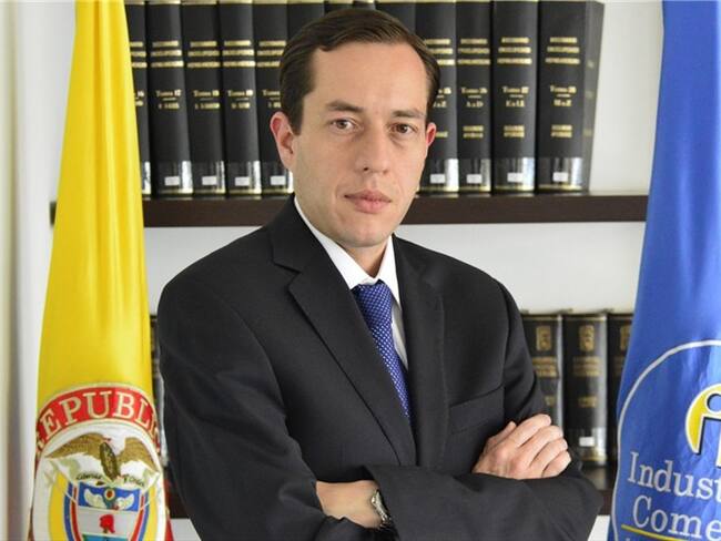 Superintendente de Industria y Comercio confirma multa a Uber