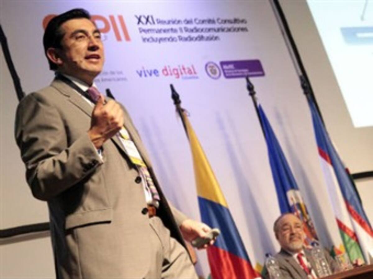 En marcha proyecto que llevará internet a los departamentos más apartados de Colombia