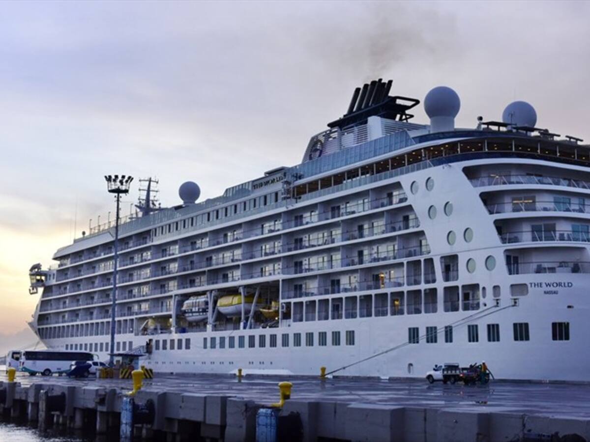 Llega a Cartagena The World, el crucero privado y residencial más grande del mundo