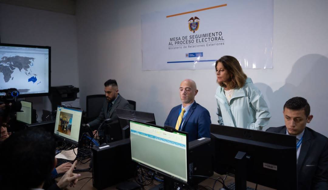La canciller Marta Lucía Ramírez durante la apertura de la mesa de seguimiento a las elecciones en el exterior.                   Foto: Cancillería colombiana.