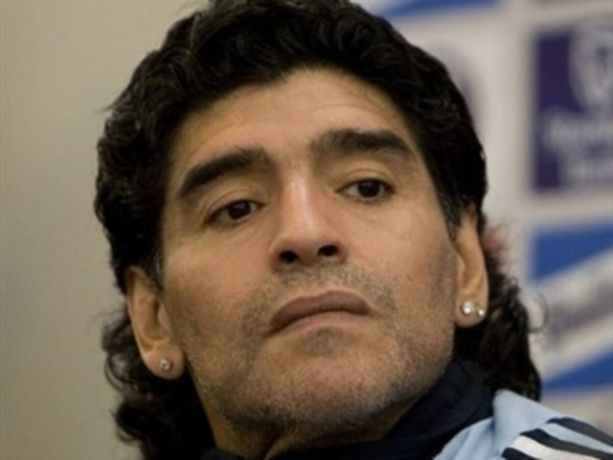 Maradona: 'si sólo hubiera ganado a Costa Rica, me habría ido'