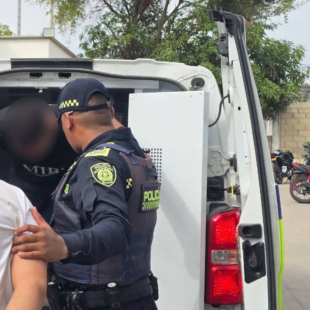 Más de 30 capturados por tráfico de estupefacientes y porte ilegal de armas en Cartagena
