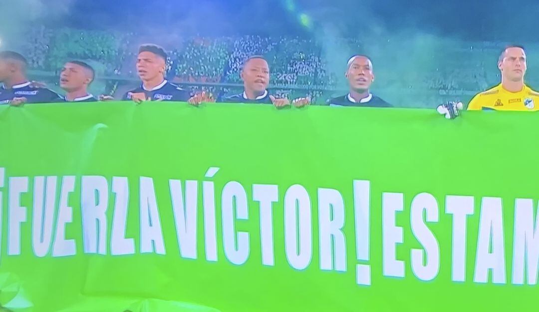 Homenaje del Deportivo Cali a Víctor Bonilla