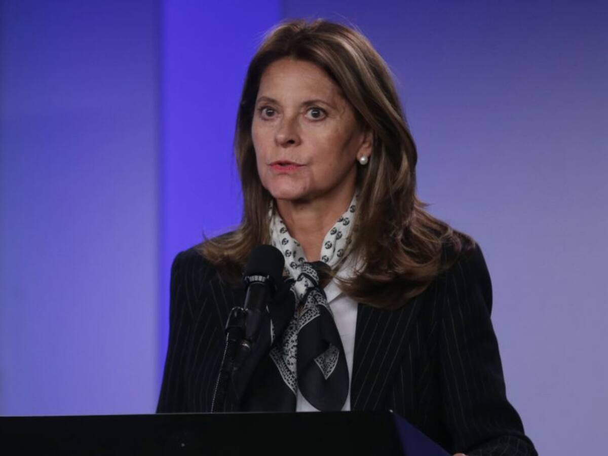 Imagen de Ramírez se vería golpeada por escándalo de su hermano