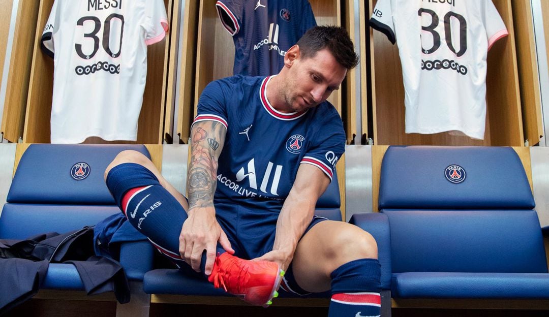 Lionel Messi en su presentación con el París Saint-Germain en 2021