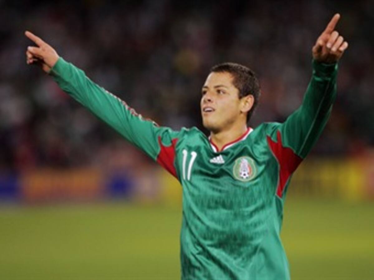 Seleccionador mexicano convoca a 12 mundialistas para amistoso ante Colombia