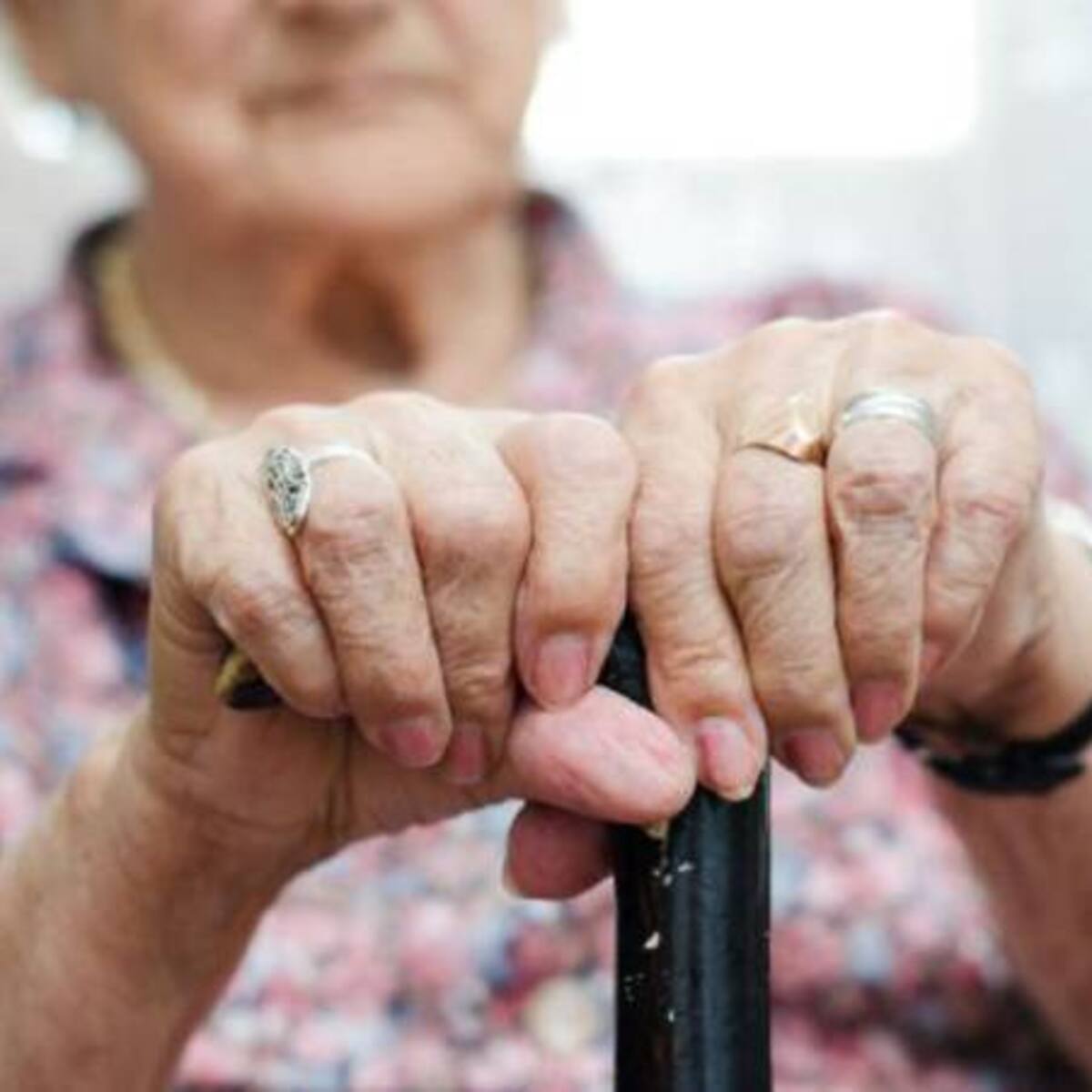 Hubo una 'feria' de masajes y sancochos por más de $240 millones para los abuelos de Dosquebradas: Contraloría