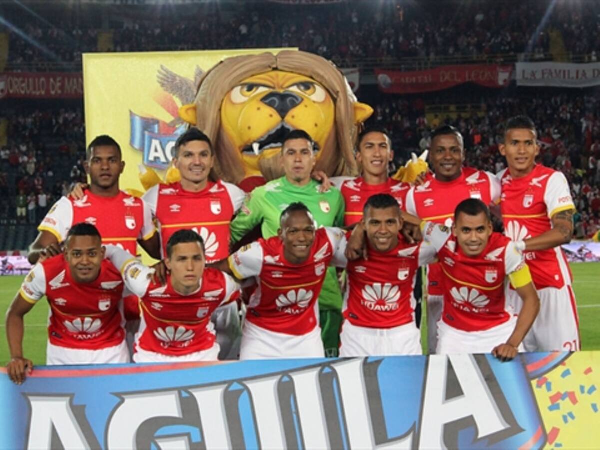 Santa Fe inicia periplo por Suramérica para partidos de Copa Libertadores