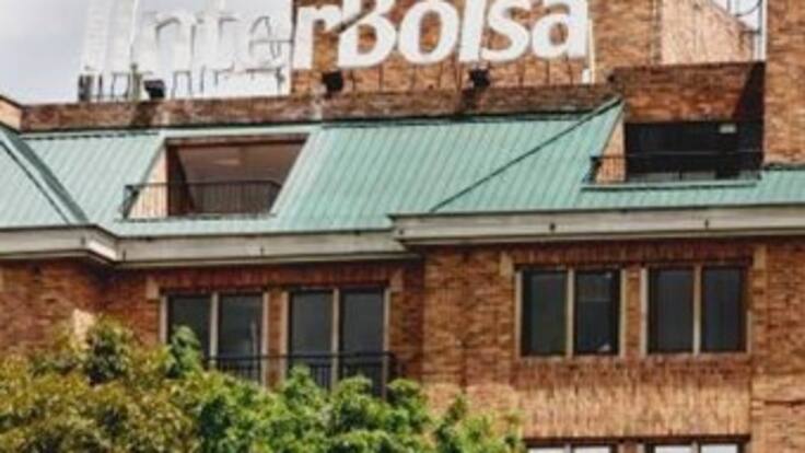 Superfinanciero dice que no renunciará por caso Interbolsa