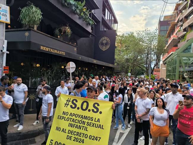 Comerciantes del Parque Lleras protestaron por decretos de la Alcaldía de Medellín