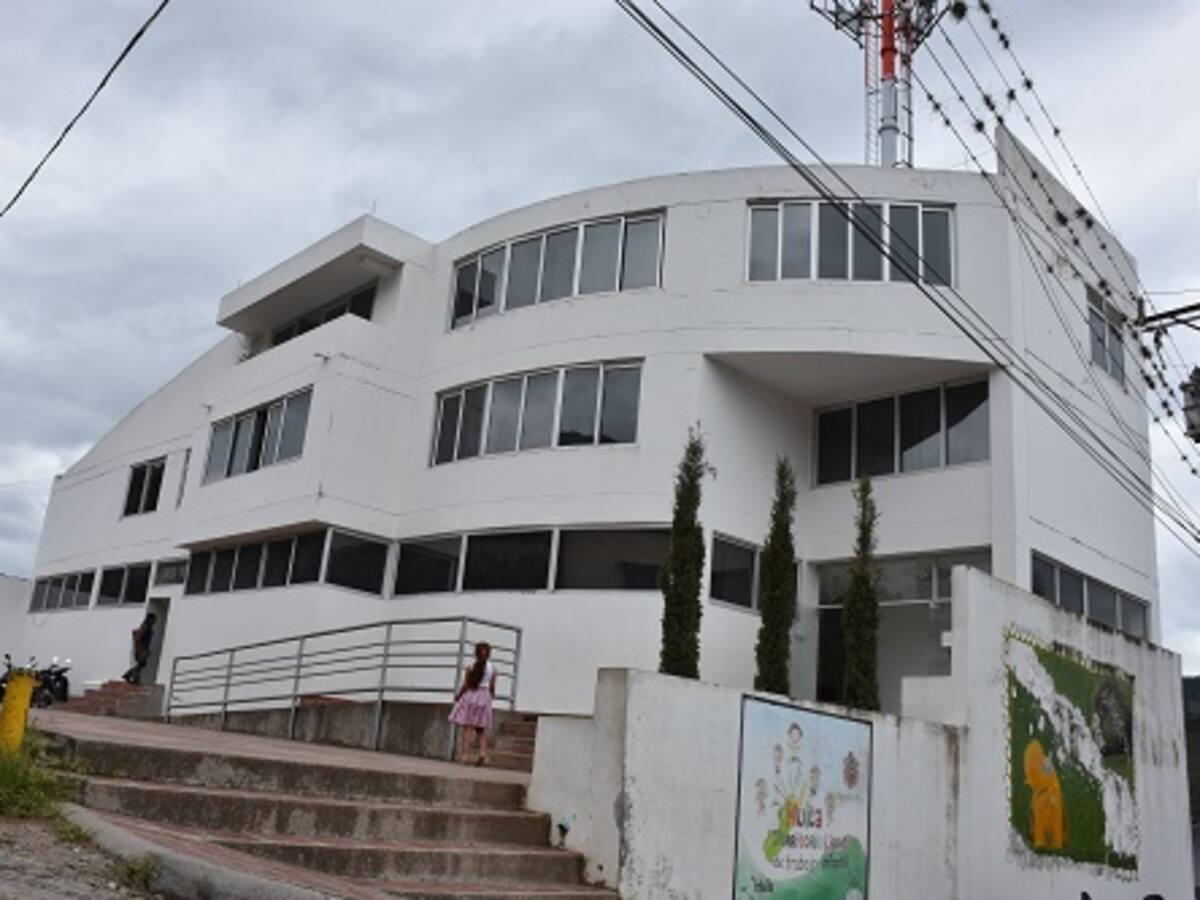 Alcalde de Acevedo anuncia medidas para frenar la violencia y el consumo de licor en el municipio