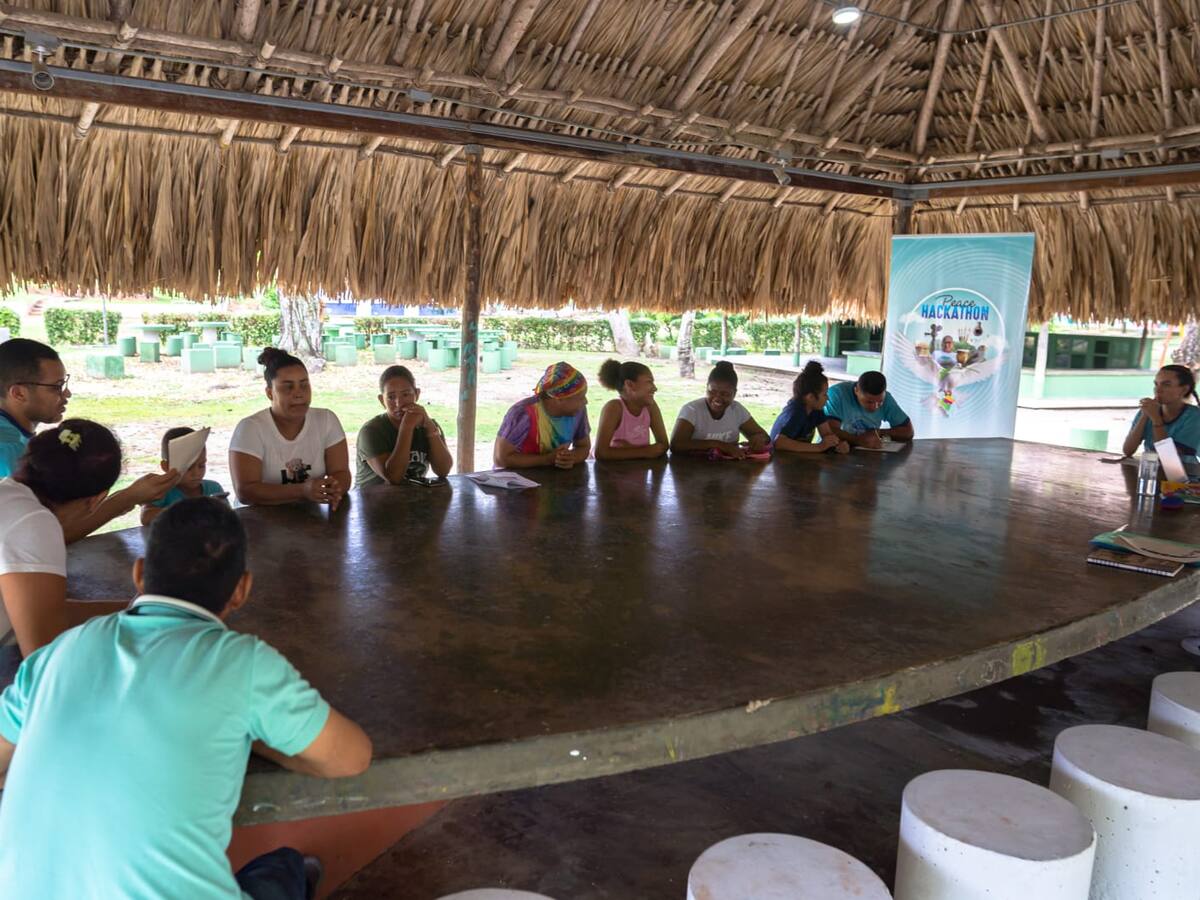 Se realiza el “Peace Hackathon”, un evento de co-creación y cultura para la paz