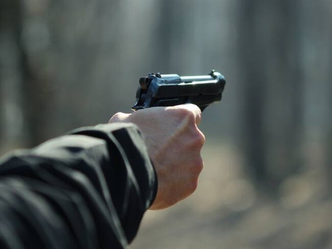 Líder social y su familia abandonan el municipio de El Tarra por atentado