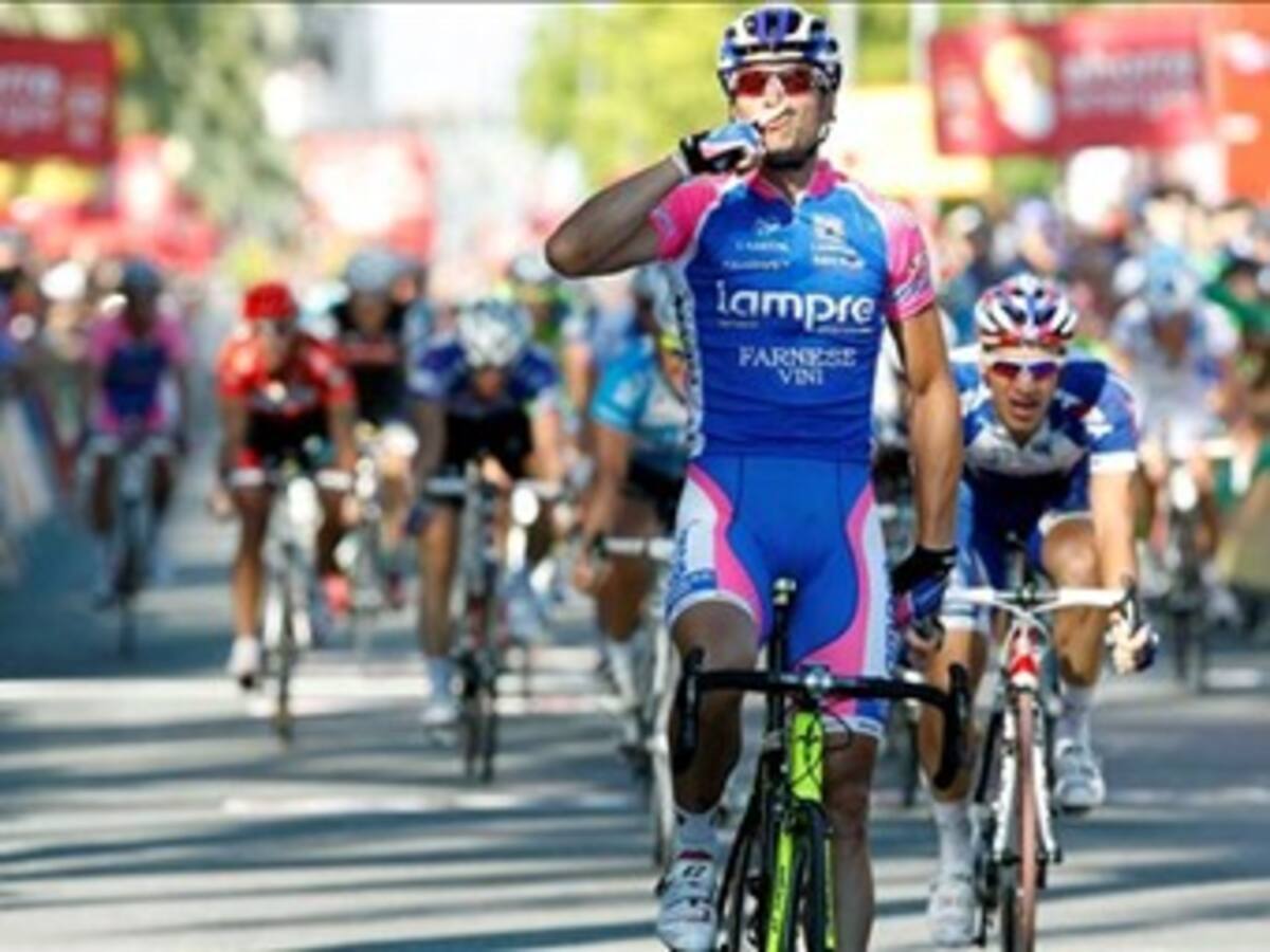 Petacchi gana la séptima etapa de la Vuelta a España y Gilbert sigue líder