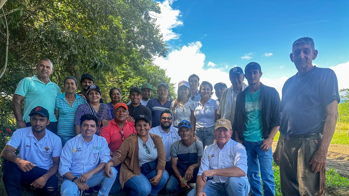 Más de mil hectáreas de tierras han sido entregadas a campesinos en el Huila