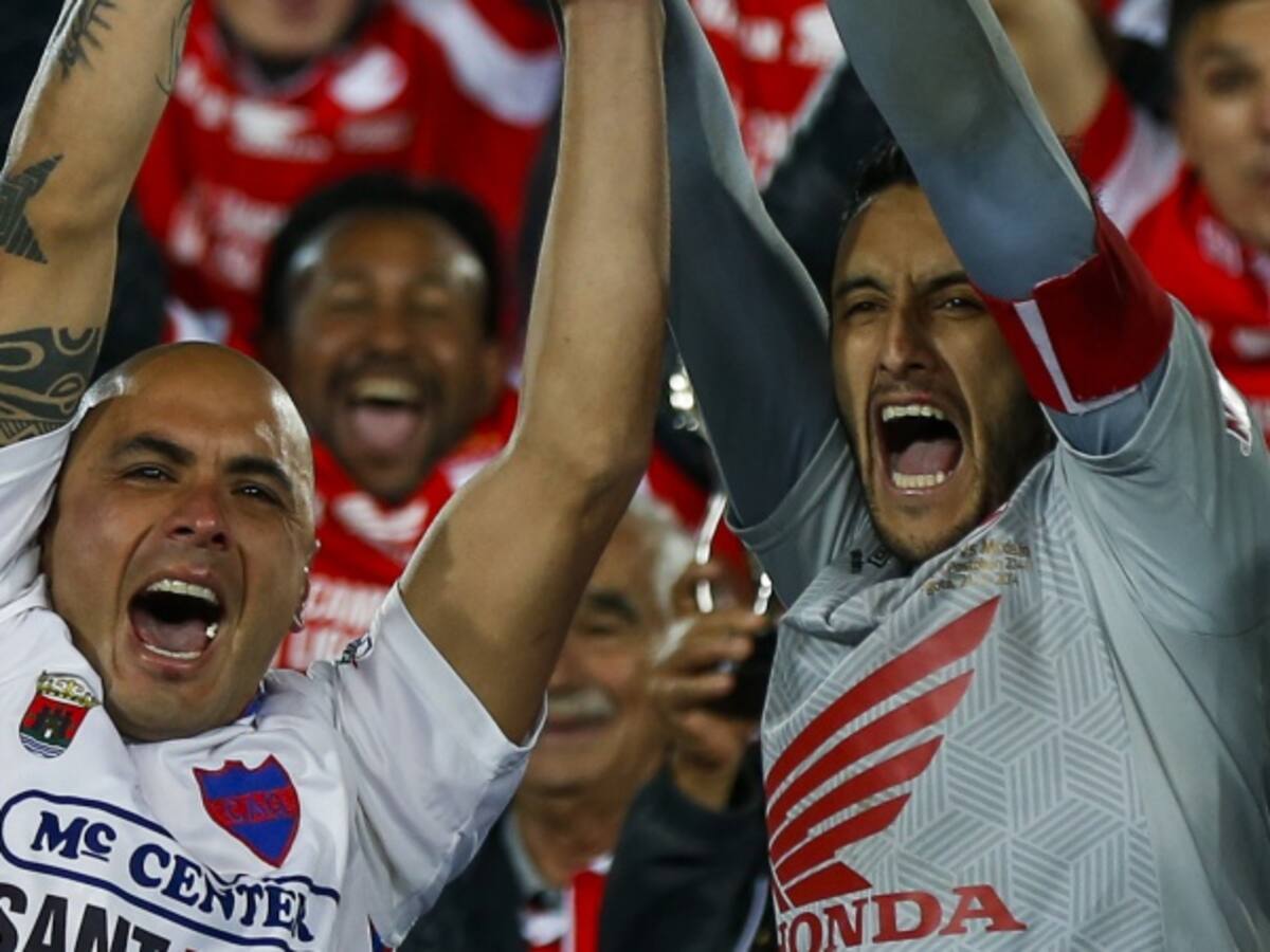 Seis títulos avalan a Omar Pérez como uno de los grandes ídolos de Santa Fe