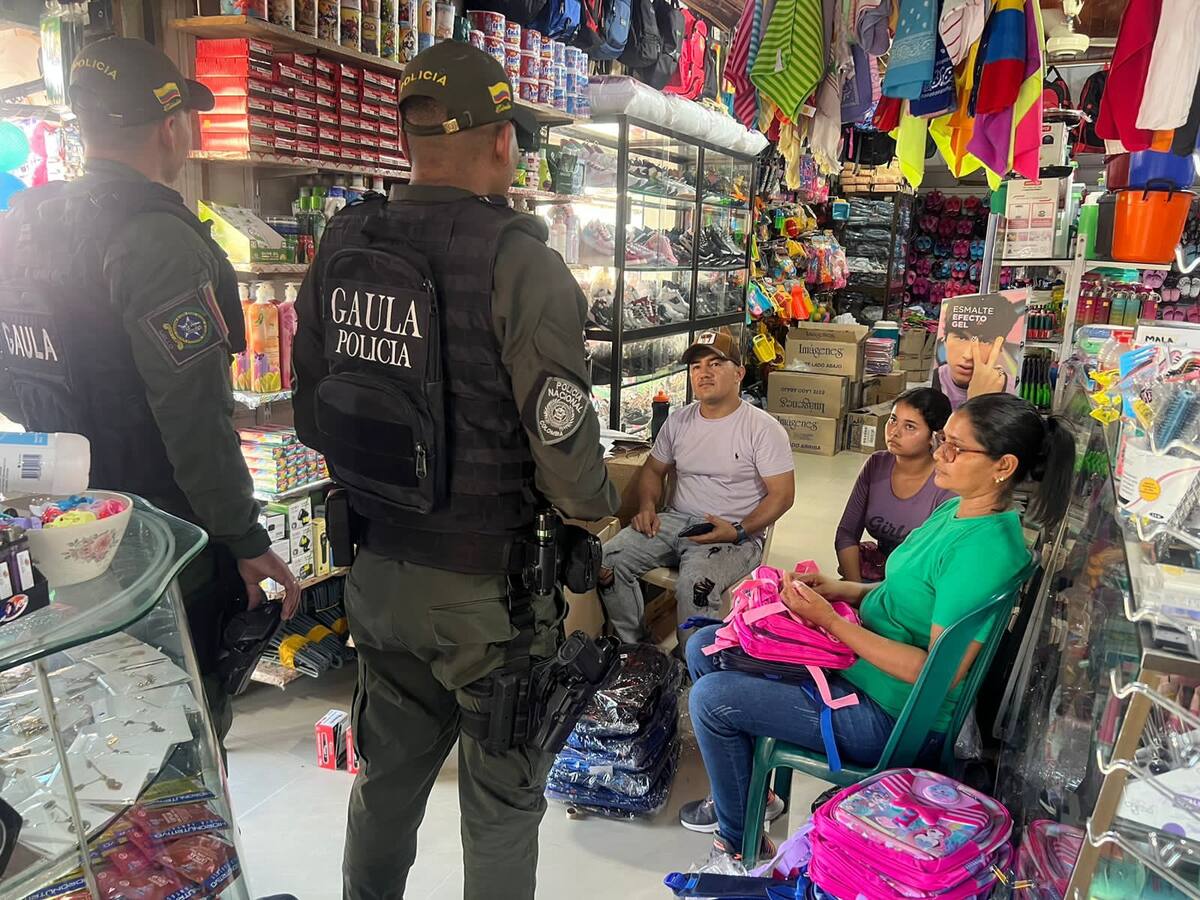 Gaula de la policía Nacional en Bolívar, realiza campaña para prevenir el "falso servicio"