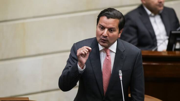 Senador Luna: Cambio Radical propuso coalición, pero hoy se encogerán a bancadas de Gobierno