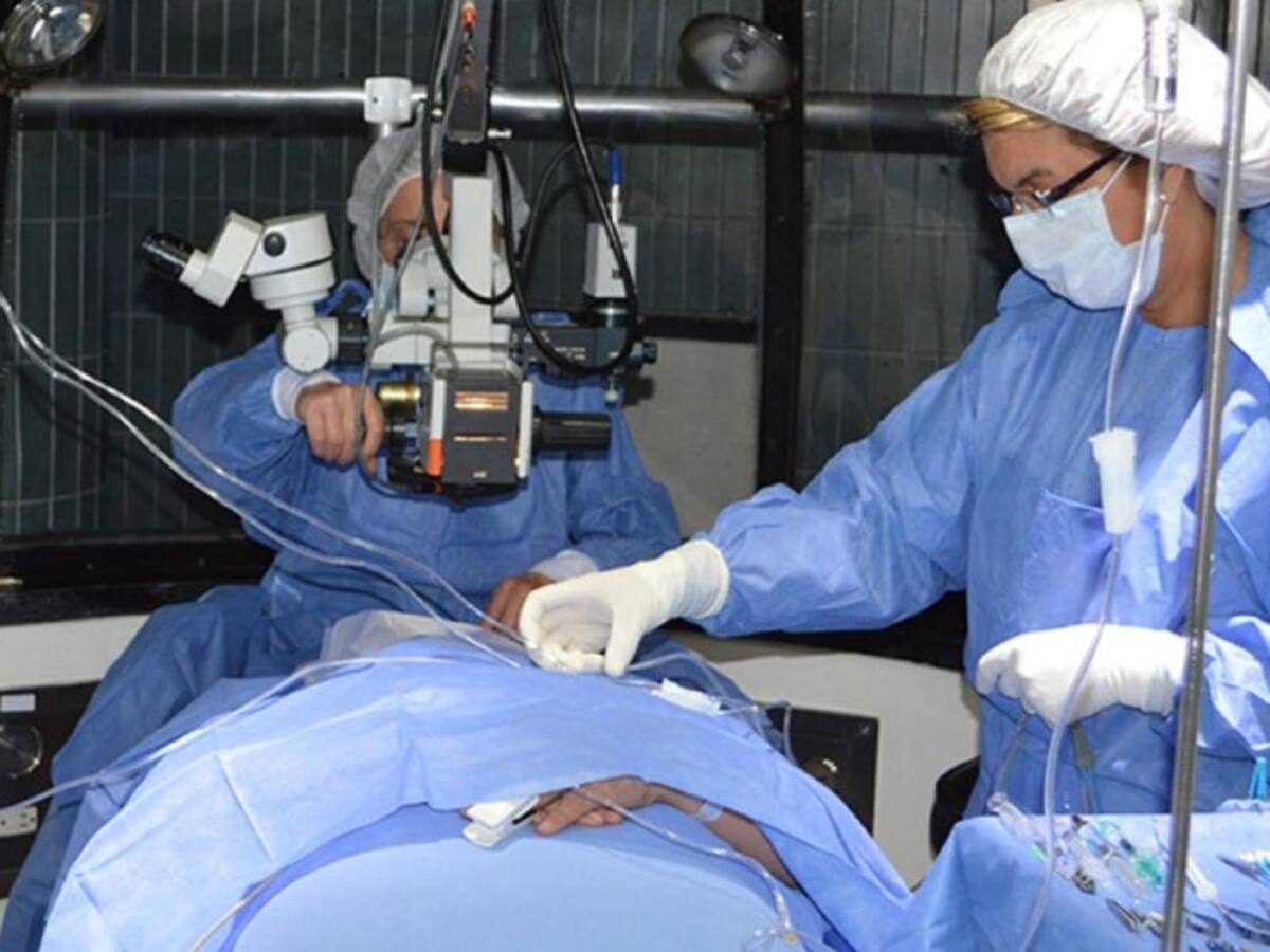 Autoridades de salud autorizan realización de cirugías estéticas