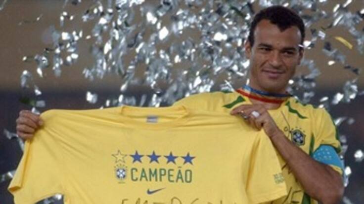 "El Milán será protagonista esta temporada", Cafú