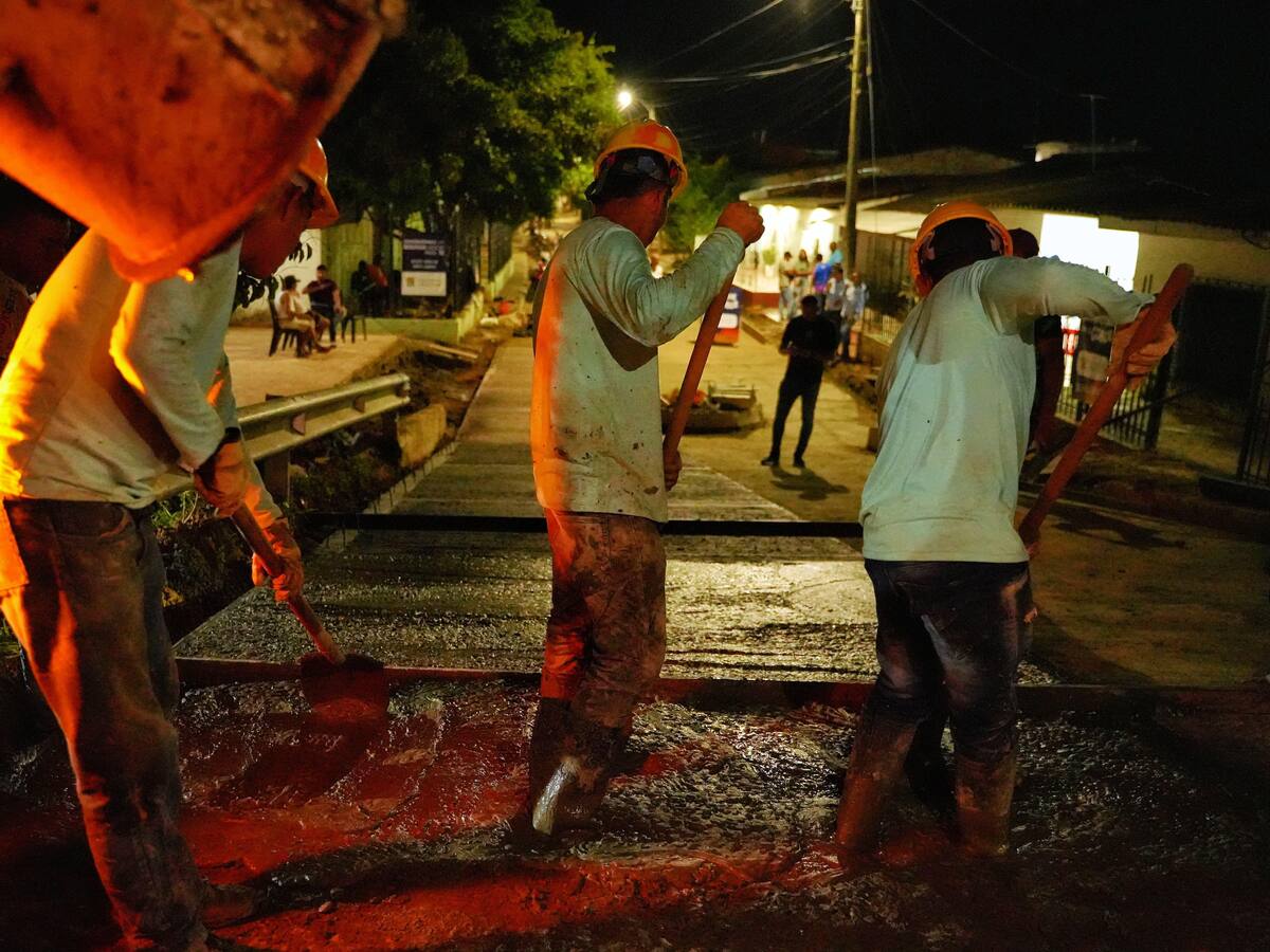 Vías intervenidas en Mompox fueron inspeccionadas por gobernador Yamil Arana