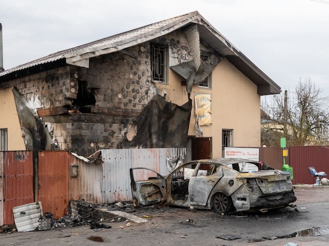 Ataques rusos dejan 14 muertos en Ucrania a plena luz del día